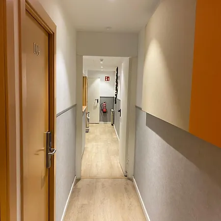 Bestprice Stadium 招待所 巴塞罗那