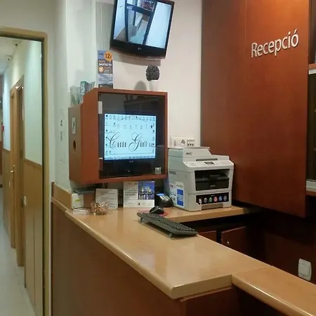 Bestprice Stadium 招待所 *