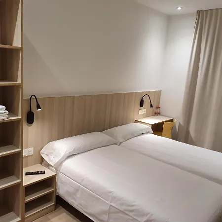 Bestprice Stadium 招待所 巴塞罗那