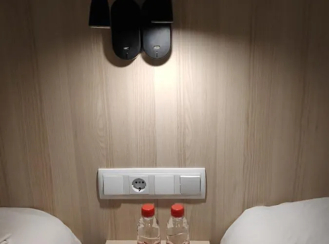 Bestprice Stadium Pensjonat Barcelona